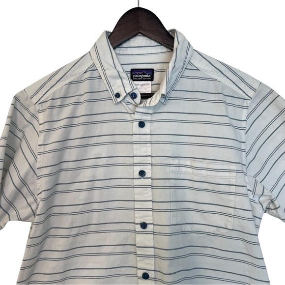 Patagonia Bluffside Short Sleeve Shirt Birch White Stripe Small Casual Coastal - Picture 3 of 6